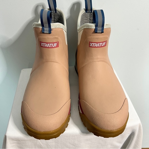 XTRATUF Women's 6” ADB Ice Rubber Boots-Rose, Size 11 Waterproof Glacier Trek - Picture 1 of 10